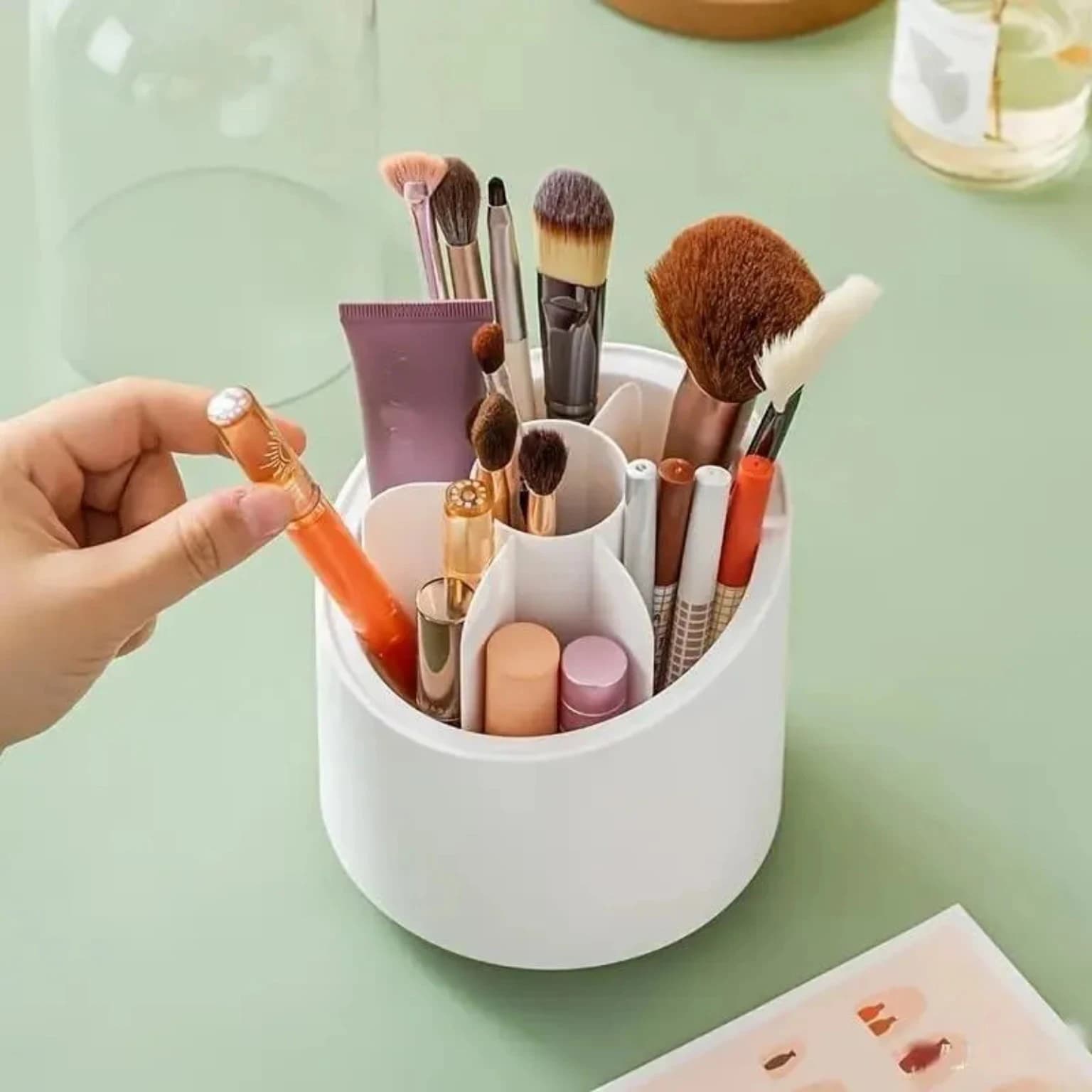 GlamSpin 360™ Makeup Organizer